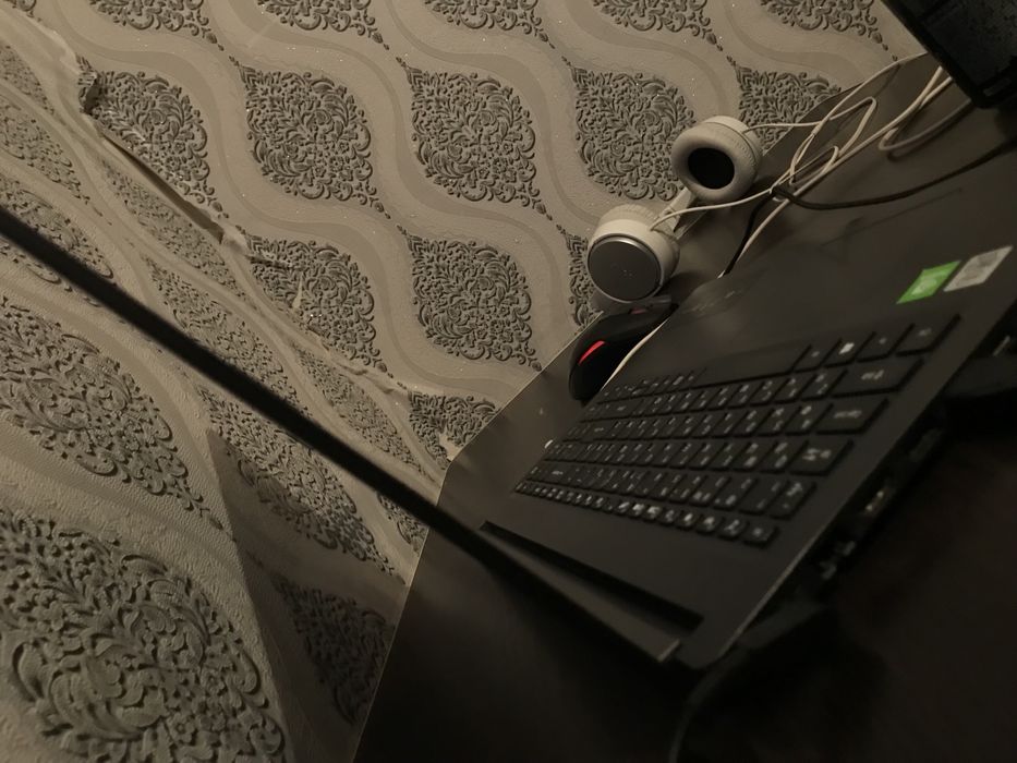 Продам, обеняю Ноутбук