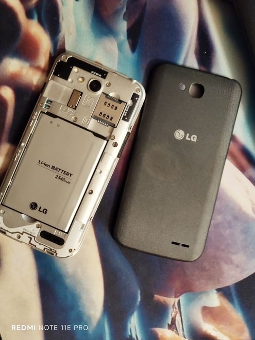 LG, модель L90 (D410)