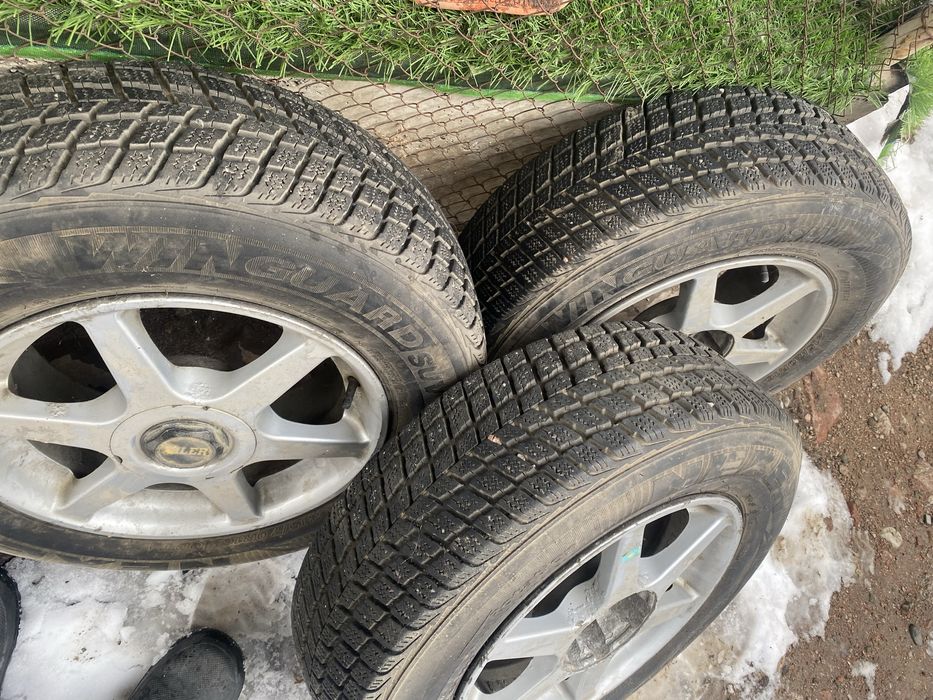 Продам шины с дисками