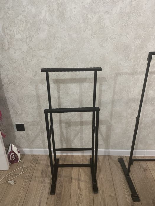 вешалка немой слуга