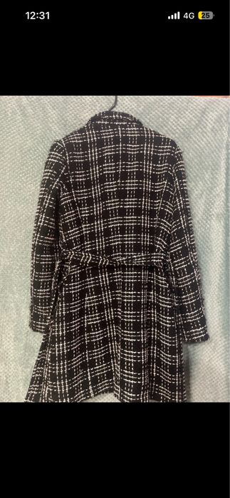 Palton elegant  alb negru misse ditti