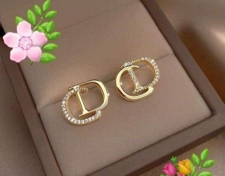 Cercei otel inoxidabil/Dior/strass,new model import Italia