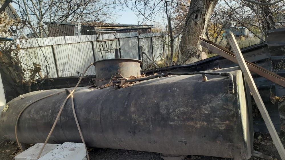 Емкость поливаюший