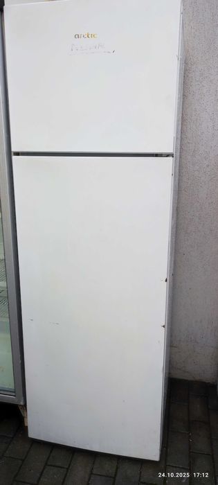 Frigider artic cu congelator