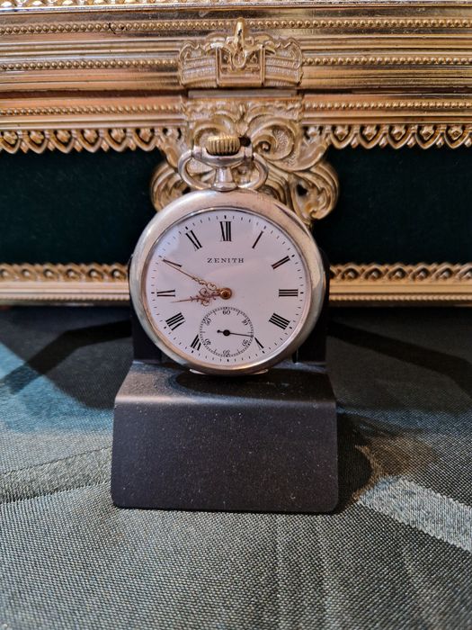 Страхотен антикварен швейцарски джобен часовник ZENITH