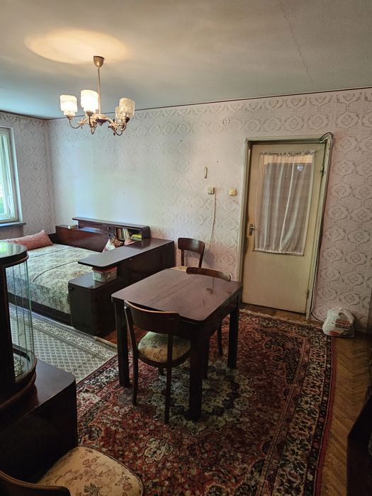 De vanzare apartament 2 camere semidecomandat