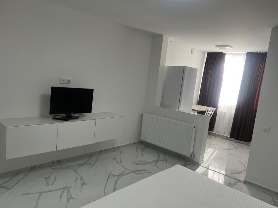 Garsoniera modernă mobilată și utilată în blocul G3. Renovata complet!