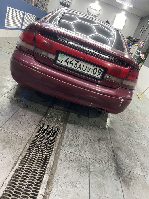 Продам мазду 626 кронос