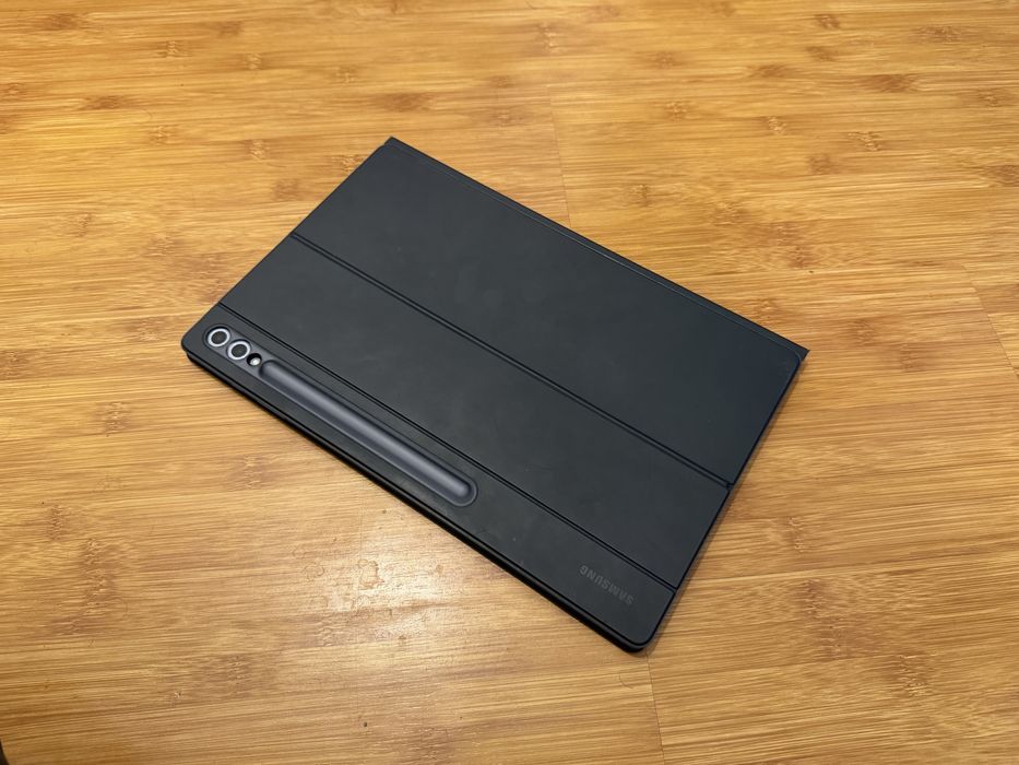 Samsung Galaxy Tab S10 Ultra 256GB + Husa originala tastatura/touchpad