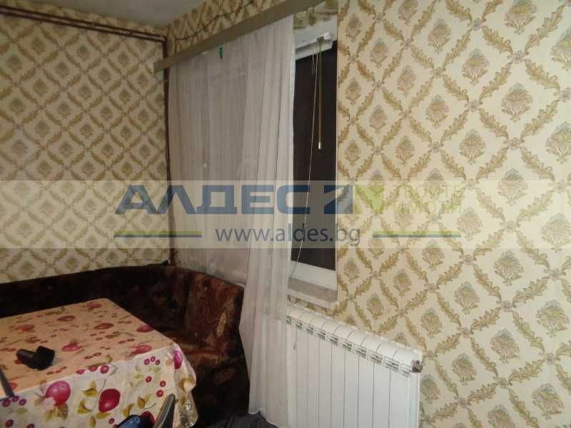 Продава се Къща в София, Враждебна - 319 кв.м за 721 €/кв.м - Снимка #14