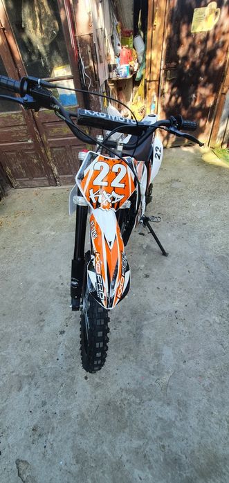 Vînd cross kxd pro 125cc 4t
