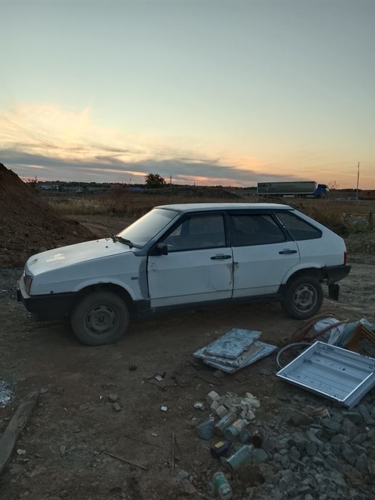 Продам ВАЗ 2109 требует вложений
