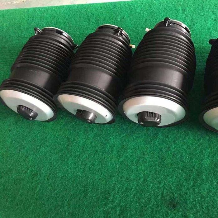 Пневмобаллон на Mercedes C (W205)