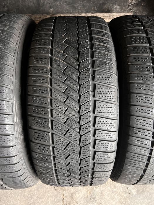 4 anvelope iarna 225/55/16 , Continental , RunFlat !