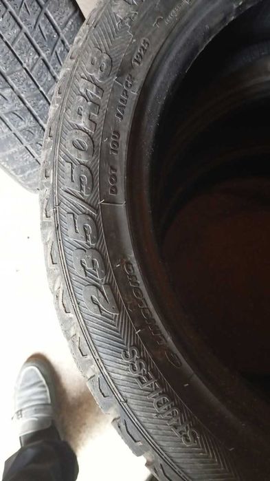 Продам зимние покрышки