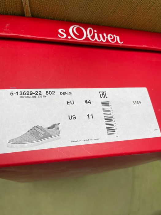 Нови спортни обувки  s.Oliver, 44 номер