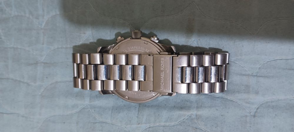 Brend soat Michael kors yangi hamma dakumenti bor original soat