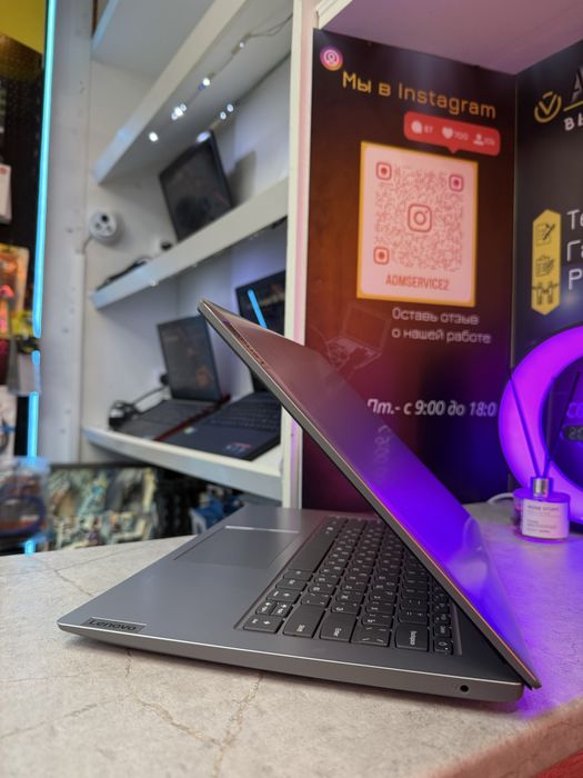 Ноутбук Lenovo IdeaPad Slim