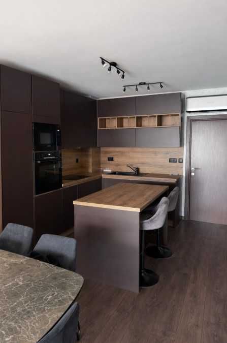 Тристаен апартамент под наем Кръстова вада