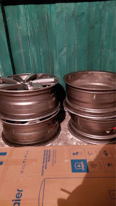 Продам диски литье