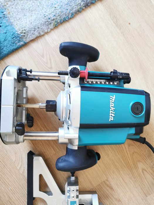 Оберфреза Макита Makita oberfreza rp1801 с куфар