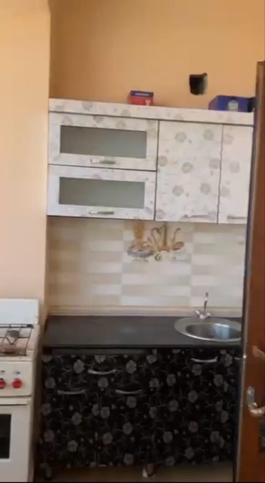 1 хонали 2 хонали килинган гиштли квартира ижарага берилади