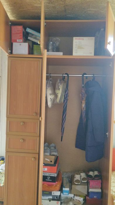 Продам шифонер с антресолом