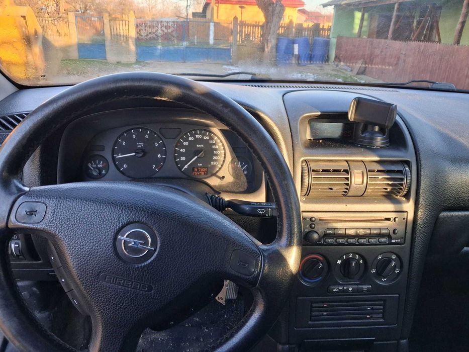 Opel Astra G 1.6 8V