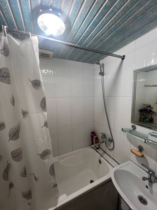 Продаётся квартира на Карасу 1