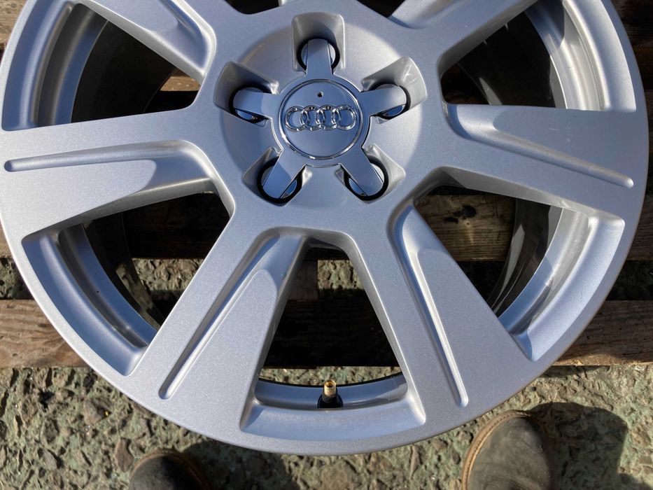 17 джанта 5х112 AUDI A6 C6 Ауди А6 7,5J et45 Единичка