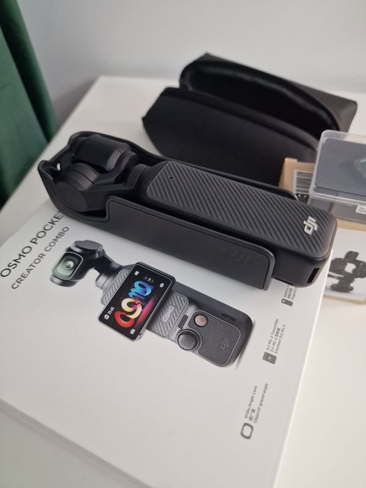 DJI Osmo Pocket 3 Creator Combo
