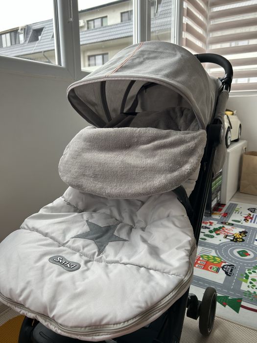 Carucior Cybex Beezy Gold 2023