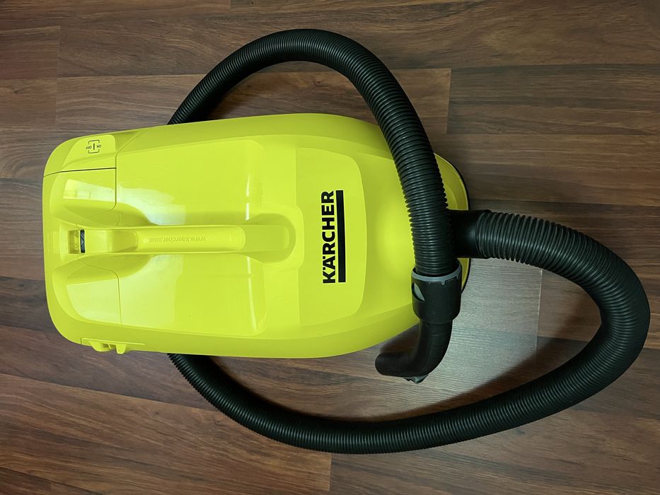 Aspirator Kärcher DS 6 – filtrare prin apă, 650W, stare bună