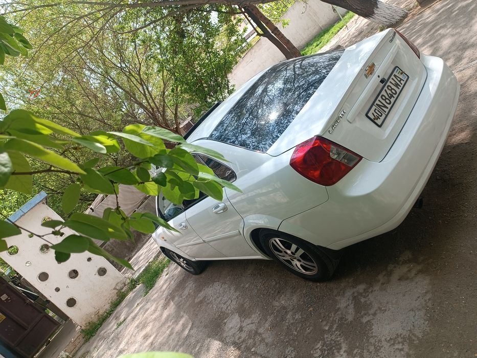 Chevrolet Lacetti / Gentra 2011 — 2