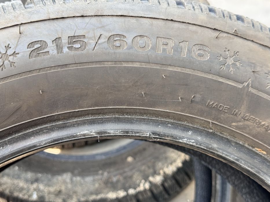 215/60/R16 Dunlop Winter Sport5 4бр зимни
