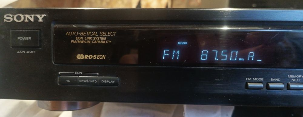 Sony_FM_Tuner c RDS