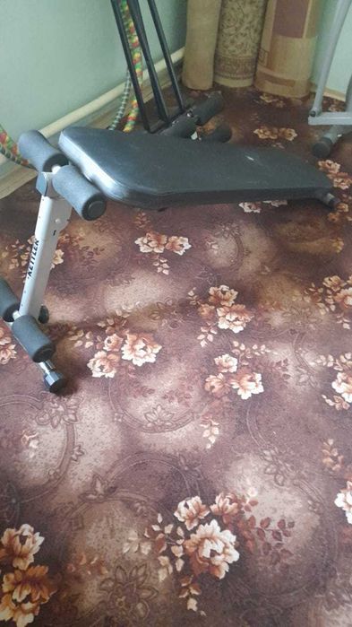 Велотренажёр, спортивные тренажёры