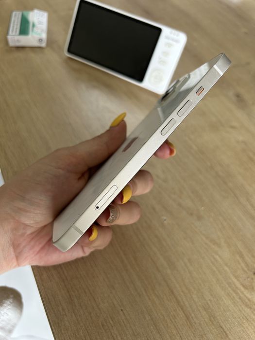 Iphone 13 ca nou