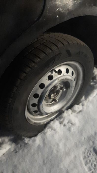 Ниисан авенир 1997