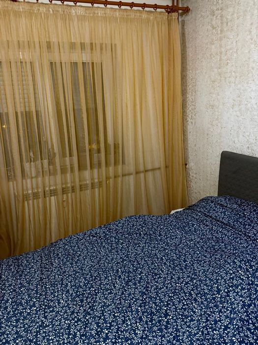 Închiriez apartament