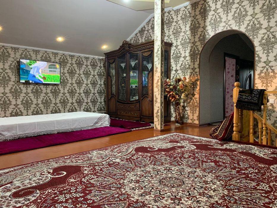 Uy sotiladi, Bektemir tumani, Bog'i Eram ko'chasida