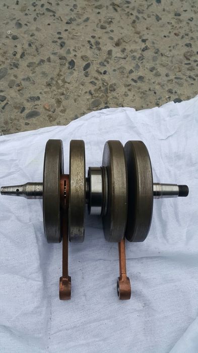 Вал 6 вольт 12 вол .