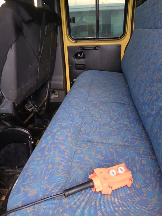 Vând iveco basculabil