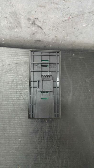 Bloc butoane geamuri stanga fata audi a4 b7 8ec 8e0959851