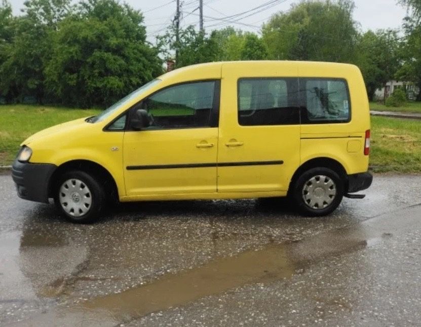 На части Фолксваген Кади 1.6tdi и 2.0tdi