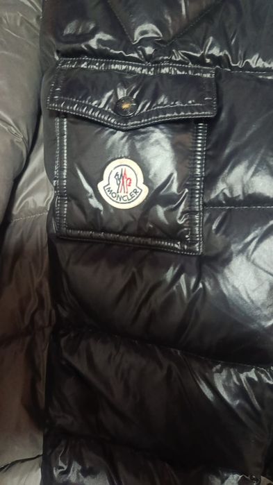 Куртка moncler как новая