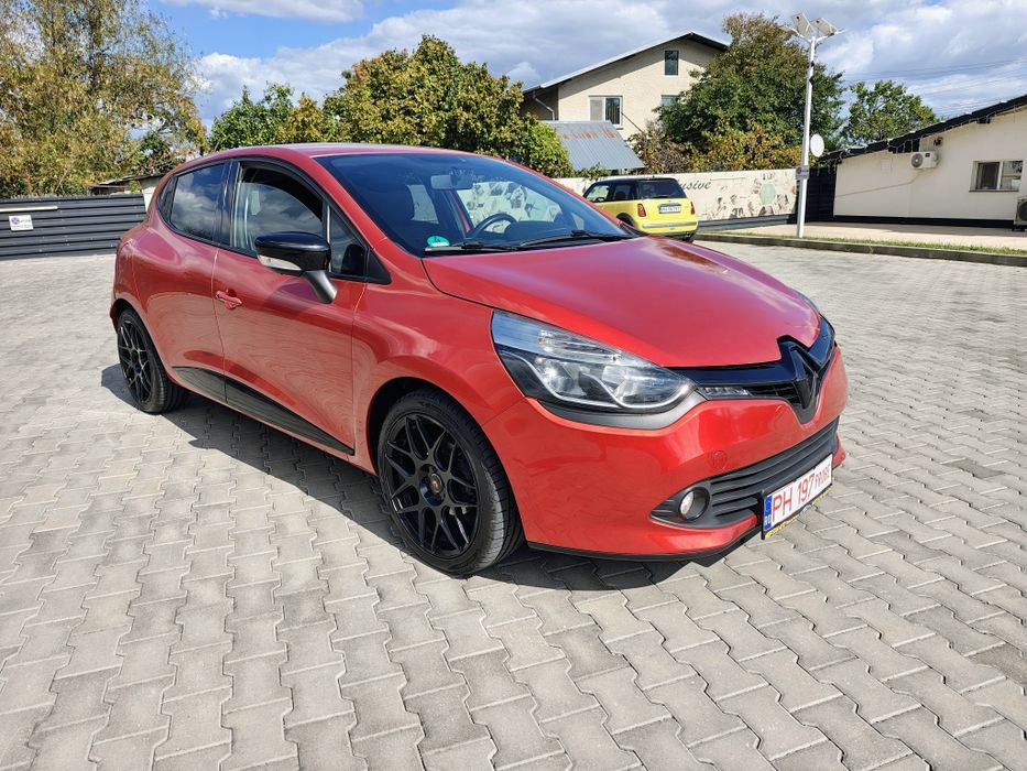 Renault Clio 4 2015 Limited BassReflex 1.5 Dci 90 Cp Navi / Senzori /Jante 221000 km Euro 5 Hatchback