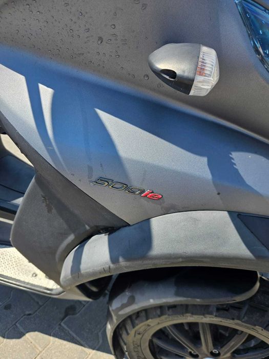 Scuter Piagio 500ie cm3 2013