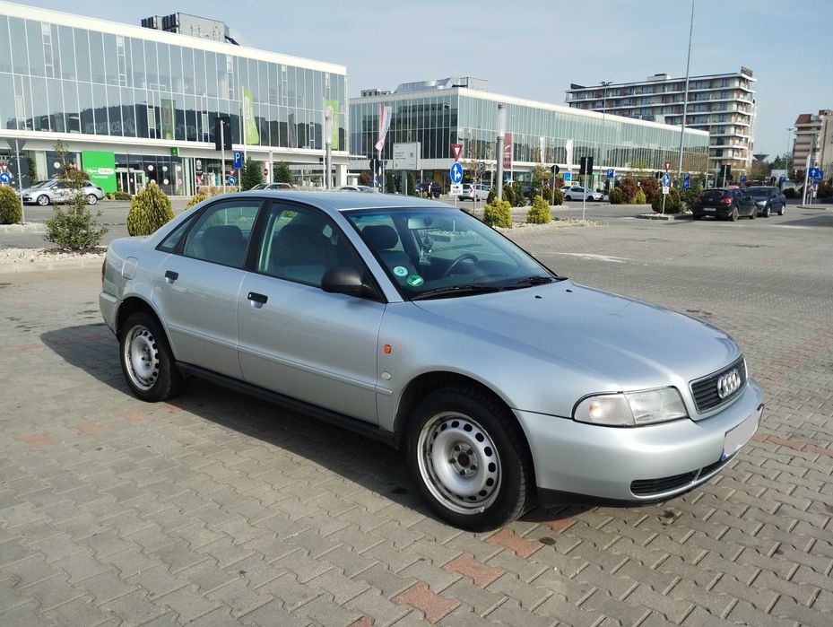 Audi A4 B5 1,6 Benzina Stare Foarte Buna
