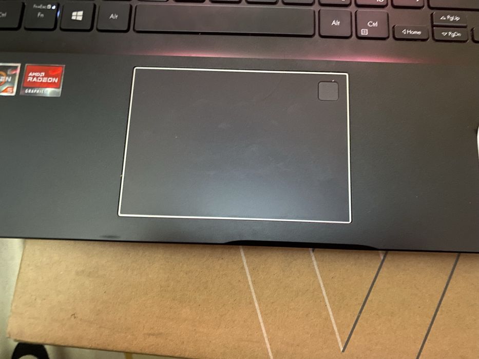 ASUS vivobook15 обмен есть на айфон не ниже 15го